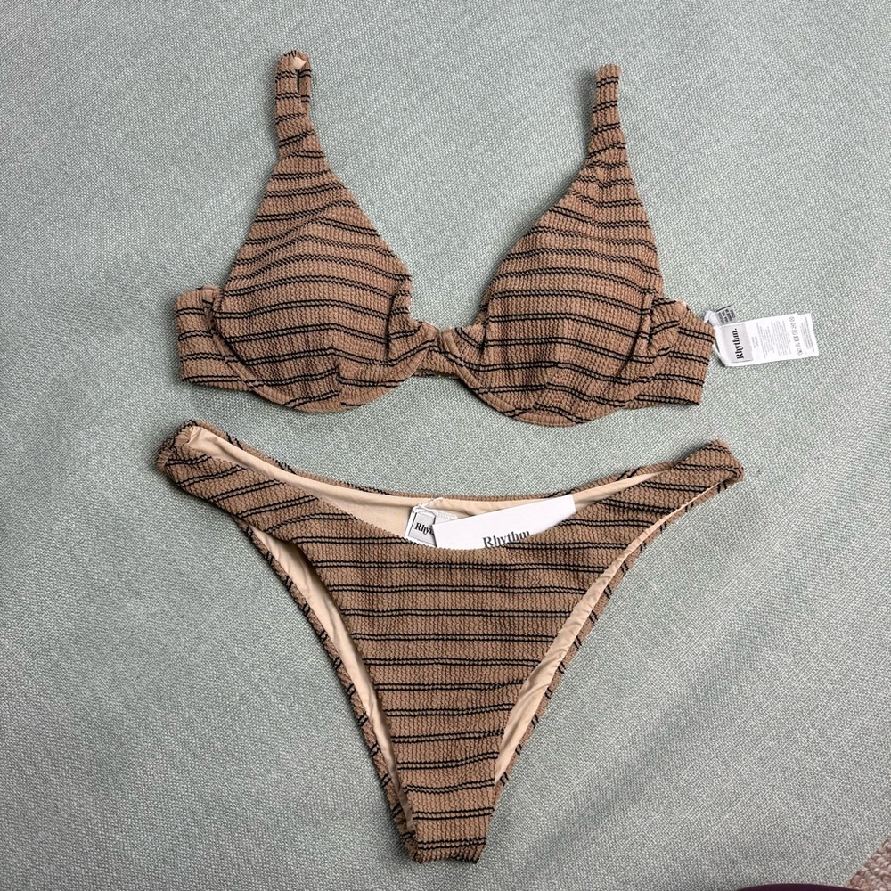 New Rhythm Sol Stripe Hi Cut Bikini Bottom and Underwire Bikini Top- Women's XXL